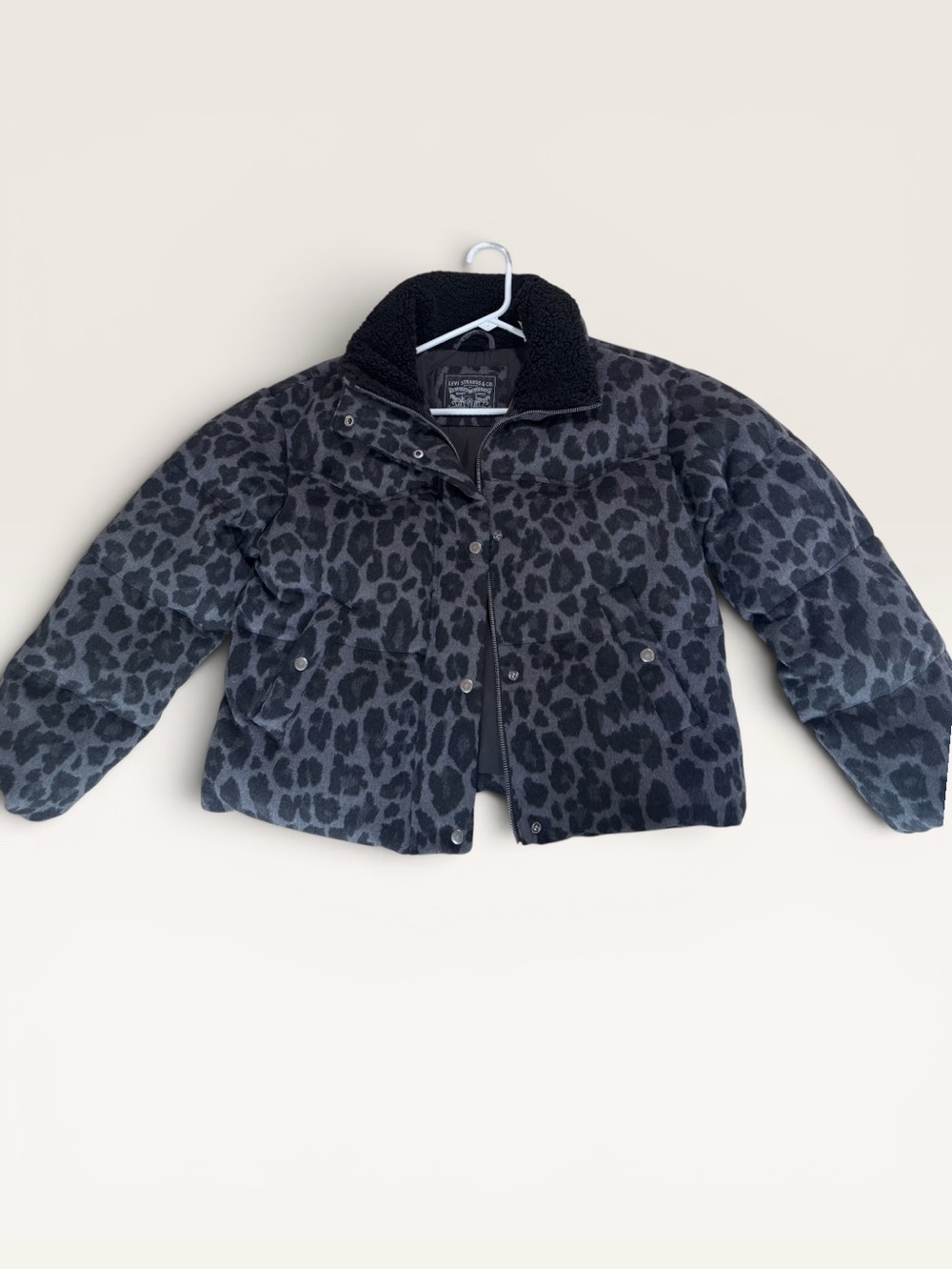 Levi’s Wool Blend Leopard Print Western Puffer Jacket Medium